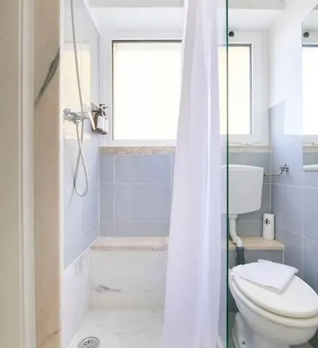 Appartement Maria Do Bairro With Balcony And Elevator