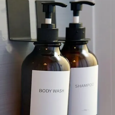 Maria Do Bairro With Balcony And Elevator Apartment Lisbon