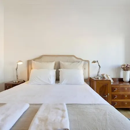 Apartment Maria Do Bairro With Balcony And Elevator Lisbon