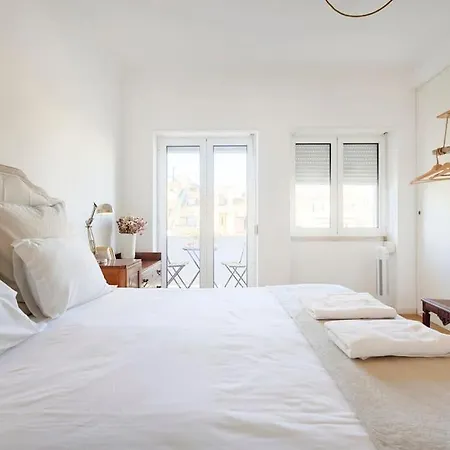 شقة Maria Do Bairro With Balcony And Elevator Lisboa
