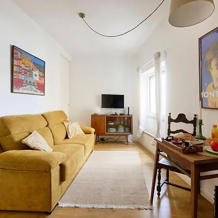 شقة Maria Do Bairro With Balcony And Elevator Lisboa